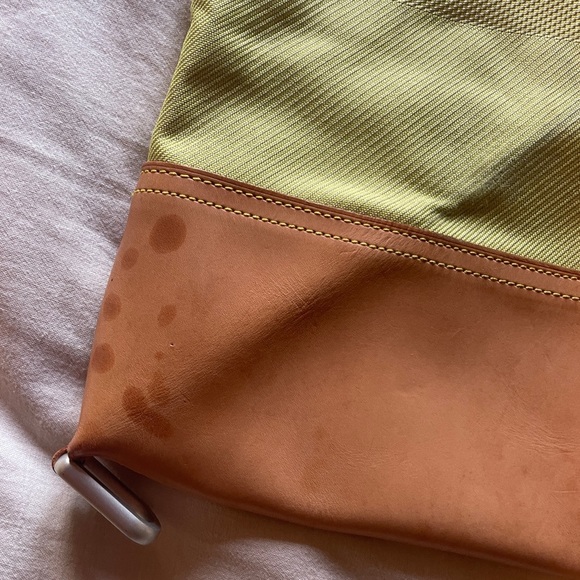 RARE Louis Vuitton Green and Tan Bag - Picture 5 of 14